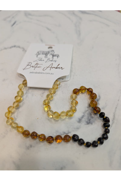 ZB AMBER BABY NECKLACE RAINBOW 32CM